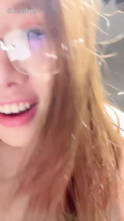 【曦疯狂少妇】浑圆大奶少妇美乳挺拔 开档黑丝大长腿热舞掰逼 舔鸡后如愿挨操 截图12