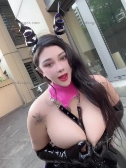 巨乳肥臀女神【芷仪g宝】自慰啪啪露出,H罩杯顶级豪乳 截图11