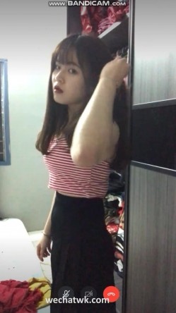 首发网络招聘 模特视频面试被泄露流出杨X琳360度裸露特写，附生活照 截图4
