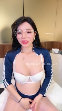 现实版妲己【白熙】魔鬼身材油亮丝袜绝美白虎销魂口舌自慰爆插狂喷 截图4