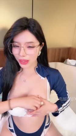 现实版妲己【白熙】魔鬼身材油亮丝袜绝美白虎销魂口舌自慰爆插狂喷 截图12