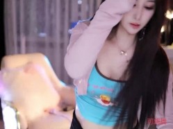 网易CC骚逼主播【沐妍】裸舞诱惑，少毛奶圆，好身材大长腿，刷礼物掰逼给你看 截图4