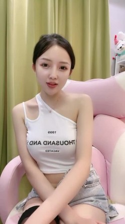 超美洛阳女神车模下海兼职！肤白人美阴毛特别旺盛 截图1