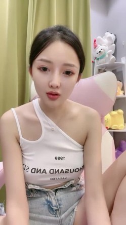 超美洛阳女神车模下海兼职！肤白人美阴毛特别旺盛 截图5
