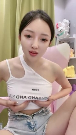 超美洛阳女神车模下海兼职！肤白人美阴毛特别旺盛 截图7