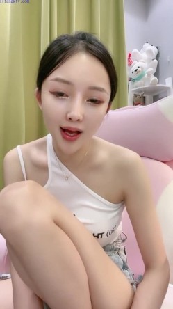 超美洛阳女神车模下海兼职！肤白人美阴毛特别旺盛 截图10