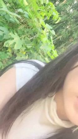 【京鱼儿】19岁童颜巨乳 女仆学生制服 道具自慰 流白浆 ！高人气19岁学生妹 白皙大奶！！ 截图13