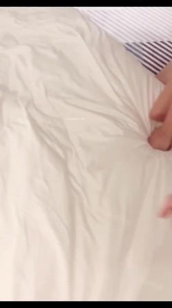 广州绿帽夫妻，【及时行乐】线下淫乱付费福利，阳台前啪啪，前后夹击极品少妇！ 截图11