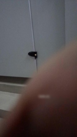 长腿美乳网红妹可爱小胖丁新作-男厕的呻吟 与炮友男厕偷情野战 无套后入抽插呻吟白浆 截图2
