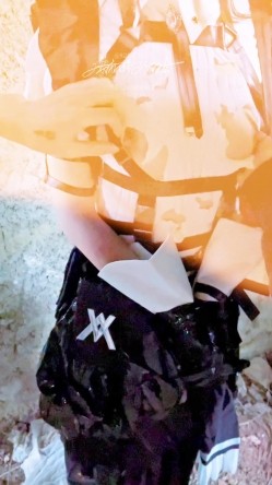 【超美高端 ️罕见露脸露点】极品CosPlay爆机少女【喵小吉】六月新作《战斗女仆》柔领极品战斗女神 超清4K原版 (1) 截图6