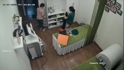 新流出 ️【破解摄像头】 ️美容院高质量少妇小姐姐全身刮毛 截图12