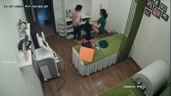 新流出 ️【破解摄像头】 ️美容院高质量少妇小姐姐全身刮毛 截图15