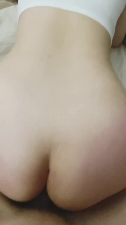 风流倜傥，推特健身男模，约炮大神【YoShiE冰块】爆肏各种美女健身婊，非常带劲儿 截图15