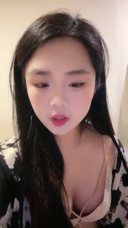05小妹妹 极品G奶校花满背纹身 巨乳肥臀~兴奋吃鸡 道具自慰~被纹身大哥无套啪啪狂操 截图10