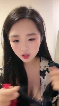 05小妹妹 极品G奶校花满背纹身 巨乳肥臀~兴奋吃鸡 道具自慰~被纹身大哥无套啪啪狂操 截图11