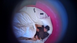 白皙大奶小少妇穿着情趣内衣偷情估计是做贼心虚老是对着镜头看 截图11