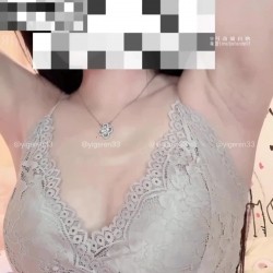 九头身性感御姐『一个ren 鱼刺yuci』粉丝定制 腋下展示自慰 spa全身涂满精油69口爆 华伦天奴射在高跟鞋上 截图9