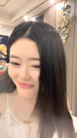 酒店女神，醉生梦死的每一天，羡煞众人，【03年安琪拉表妹】，夜店狂欢，喝醉都吐了，酒店啪啪 截图6