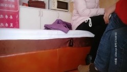 偷拍扫街达人，一大早就临幸街头各种小少妇，烟火气十足，激情释放欲望 截图16