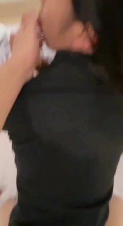 抖音网红甜桃椰子，大尺度自慰及线下约啪金主空姐制服啪啪视频集合流出！ 截图7