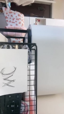 ️ ️【顶级名媛新人女神下海 婉月儿】万里挑一 身材和颜值都是天花板级的存在，男人心目中的完美尤物 截图3