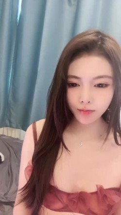 ️ ️【顶级名媛新人女神下海 婉月儿】万里挑一 身材和颜值都是天花板级的存在，男人心目中的完美尤物 截图12