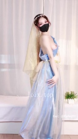 ️顶级反差尤物女神 ️巅峰女神〖海提〗外表有多端庄私下就有多淫荡，外人眼中高冷女神 实际私底下是一只反差骚母狗 截图13