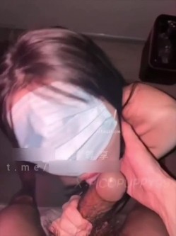 调教母狗日常【小狗饲养员】门槛福利长视频，颜值身材在线反差婊啪啪调教 截图12