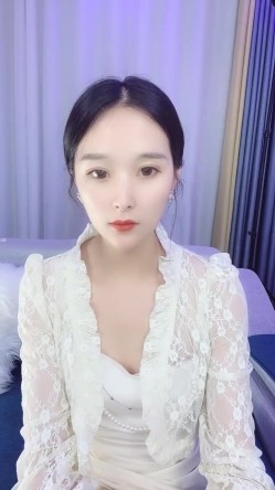 超级高档御姐！长得像明星童X，无敌甜美大长腿，把美腿伸直了自慰，高价密码房，声音甜美喜欢唠嗑，9分高颜值8分好身材 截图10