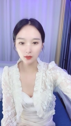 超级高档御姐！长得像明星童X，无敌甜美大长腿，把美腿伸直了自慰，高价密码房，声音甜美喜欢唠嗑，9分高颜值8分好身材 截图11
