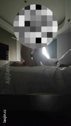 百人斩泡良大神，【苏北第一深情】，衡州18岁学生妹，射完被她爸一个电话叫回家，还有一个99年山东妹 截图6