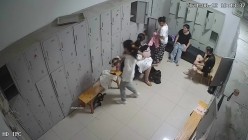 舞蹈班《监控破解》偷拍多位美女学员后台换衣服 截图2