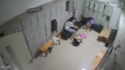 舞蹈班《监控破解》偷拍多位美女学员后台换衣服 截图12