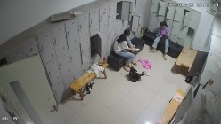 舞蹈班《监控破解》偷拍多位美女学员后台换衣服 截图14