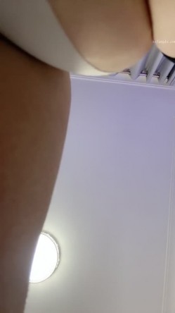 新晋大奶两闺蜜【暴力少女】跳跳糖晗JJ~双飞啪啪~爽炸啦! 截图7
