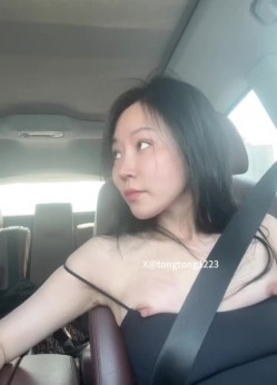 天生婊子爱露出爱调教人妻母狗「彤彤乖」全量推特资源 绿帽鞭打媚药角色扮演 截图7