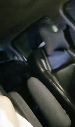 高颜值气质美少妇户外冰冰老师和开豪车的肚腩露脸路边车震非常给力男 截图2