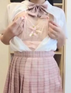 网红少女-吃定你（奶萝喵四）最新福利视图集 截图11