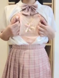 网红少女-吃定你（奶萝喵四）最新福利视图集 截图12