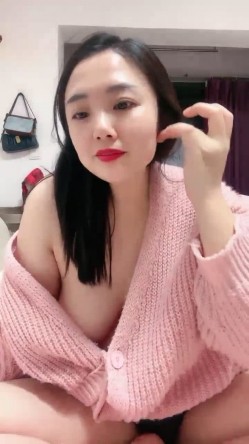 巨乳女神 ️【暴躁小白】G奶炸裂摇晃动人双乳~道具自慰白浆滚动！爽爆啦 ️害我狂打飞机！ 截图7