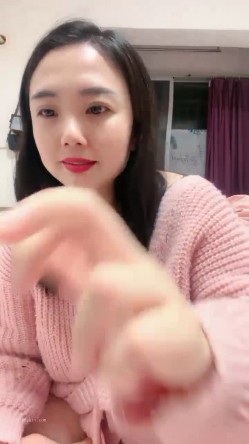 巨乳女神 ️【暴躁小白】G奶炸裂摇晃动人双乳~道具自慰白浆滚动！爽爆啦 ️害我狂打飞机！ 截图10