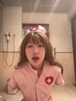 ️极品眼镜骚妹【xiaomugouya】非常反差的肥臀眼镜妹子白丝黑丝跳蛋自慰 截图1