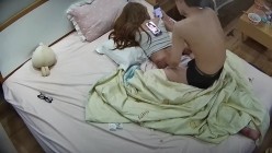 酒店偷拍精品 性欲很强的高颜值美女感情生活混乱，大哥操完男友操 截图12