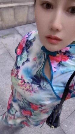 御姐女王范会所金牌技师，重庆巨乳小尤物【婉儿】特色性爱服务，双飞吹拉弹唱一条龙爽翻天 截图7