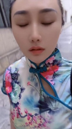 御姐女王范会所金牌技师，重庆巨乳小尤物【婉儿】特色性爱服务，双飞吹拉弹唱一条龙爽翻天 截图8