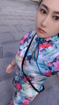 御姐女王范会所金牌技师，重庆巨乳小尤物【婉儿】特色性爱服务，双飞吹拉弹唱一条龙爽翻天 截图14