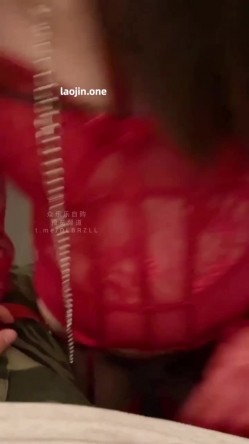 泡良大神重磅佳作，【为主而生】，眼镜妹前后反差真大，黑丝美腿大白屁股，床上的表现让人沉醉！ 截图8