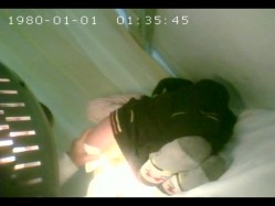 专供黑兄某妇科医院偷拍前来做检查的女人,在医生面前毫无保留的脱光全部衣服 截图7