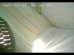 专供黑兄某妇科医院偷拍前来做检查的女人,在医生面前毫无保留的脱光全部衣服 截图14
