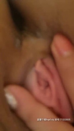 骚气少妇和眼镜男双人激情啪啪，深喉口交插嘴站立后入抽插再侧入，呻吟娇喘非常诱人 截图11